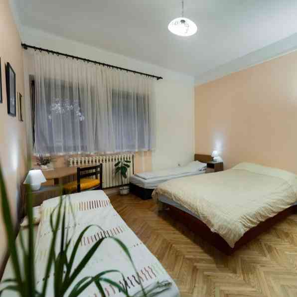 Apartman na dan 4 osobe Subotica
